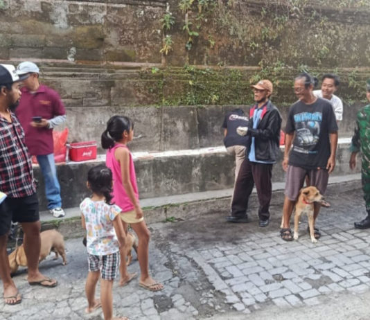 Cegah Rabies, Dinas Pertanian Gianyar Gencarkan Vaksinasi HPR