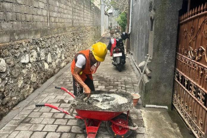 Denpasar Anggarkan Rp23 Miliar Untuk Perbaikan Jalan Lingkungan, Sasar 30 Desa/Kelurahan Tahun Ini 1