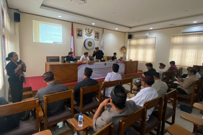 Desa Adat Didorong Segera Menyelaraskan Awig Awig Sesuai Perda 1