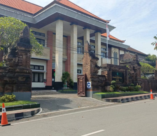 Dua Pemuda Pelaku Kasus Insiden Bendera Merah Putih Divonis Percobaan