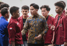 Gibran Temui Perwakilan Mahasiswa Unjuk Rasa di Istana Wapres