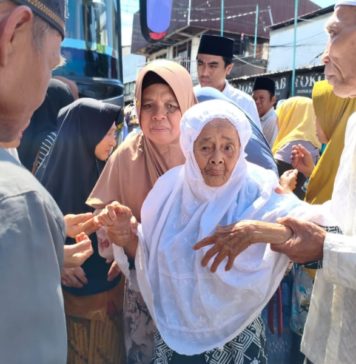 Jemaah Haji Tertua Asal Buleleng Akhirnya Pulang dari Tanah Suci