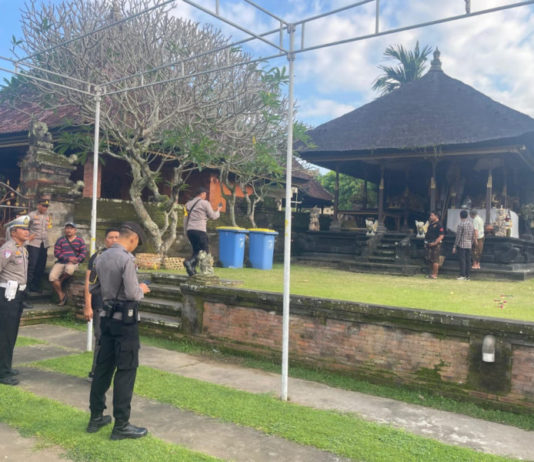 Kotak Sesari Pura Dalem Segening Klungkung Digondol Maling