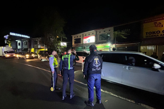 Lindas Pemotor Hingga Tewas, Pengemudi Truk Kabur 1