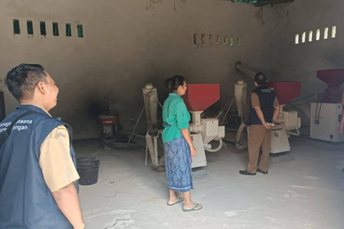 Lumbung Pangan Masyarakat Bantuan Pusat Untuk Petani Beralih Fungsi Jadi Balai Desa Hingga TPS3R 1