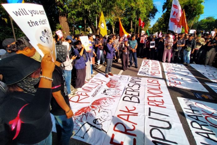 Mahasiswa Beri Ultimatum DPRD Bali, Tuntutan Harus Diteruskan Dalam 3 Hari 1