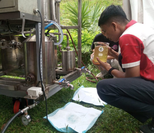 Olah Sampah Plastik Jadi BBM, Mesin Pirolisis Diperkenalkan di Karangasem