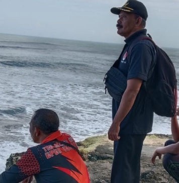 Operasi SAR Selesai, BPBD Tabanan Tetap Cari Korban Terseret Arus Pantai Yeh Gangga