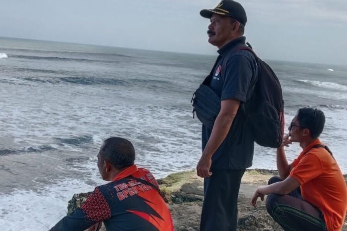 Operasi SAR Selesai, BPBD Tabanan Tetap Cari Korban Terseret Arus Pantai Yeh Gangga 1