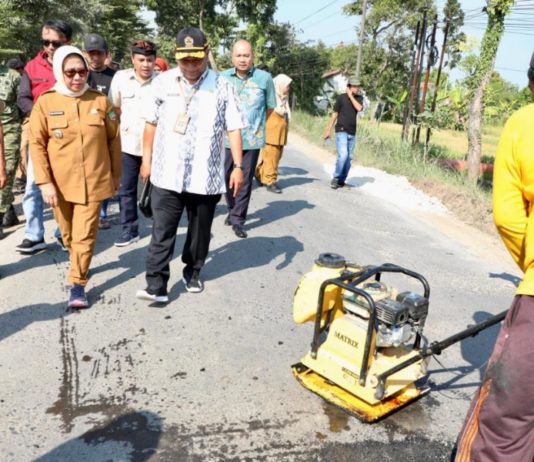 Pemprov Jateng Upayakan Perbaikan Jalan Cepu-Randublatung Tuntas 2026