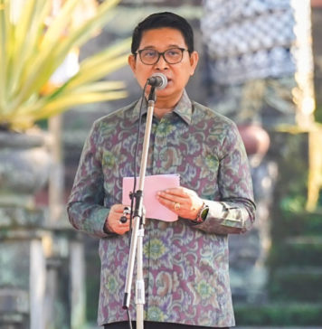 Penguatan Komitmen Petugas Sensus Ekonomi 2026 Bupati Adi Arnawa: Ingat “TIR”, Mari Bersama Sukseskan Sensus Ekonomi