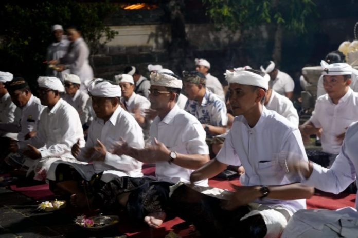Pengurus PHDI Klungkung Dikukuhkan 1