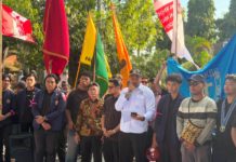 Pimpinan DPRD Bali Janji Teruskan Tuntutan Aliansi Bali Bergerak ke Pusat