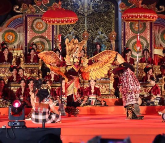 PKB Tabanan Jadi Magnet Warga, Ribuan Penonton Tumpah Ruah di Garuda Wisnu Singasana
