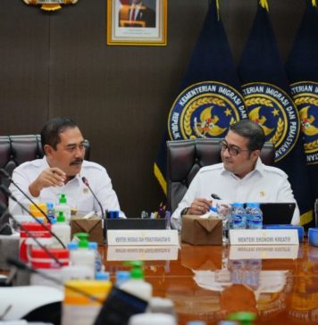 Puluhan Fotografer Asing Ilegal Dideportasi