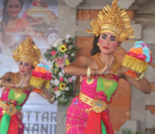 Rayakan Kelulusan, Siswa SLB Negeri 1 Buleleng Pamerkan Karya Vokasi dan Bakat Seni