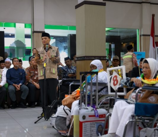 Sambut Kepulangan Jemaah Haji, Ahmad Luthfi Ingatkan Jemaah Jaga Kemabruran