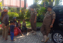Satpol PP Gianyar Amankan 5 Gelandangan dan Pengemis