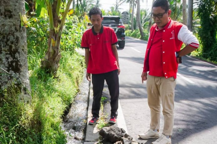Sejumlah Badan Jalan Laplapan Belusung Ambrol, DPRD Gianyar Cek Proses Perbaikan 1