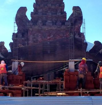 Selain Setra, Panyengker Pura Desa dan Puseh Denpasar Juga Direnovasi