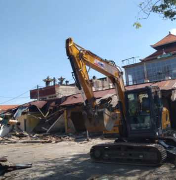 Terminal Pesiapan Mulai Ditata, Alat Berat Lakukan Pembongkaran