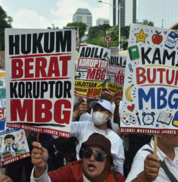 Unjuk Rasa Dukung MBG Digelar di Kawasan Patung Kuda
