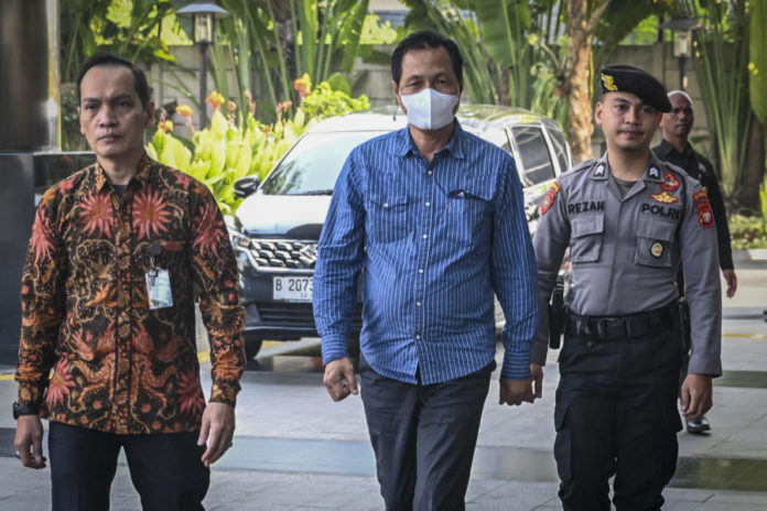 Usai OTT, KPK Tetapkan Bupati Muara Enim Tersangka 1