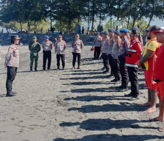 Warga Sukawati Terseret Arus di Pantai Masceti, Tim Gabungan Lakukan Pencarian Intensif