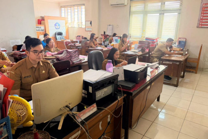 Aktivasi IKD Di Tabanan Bertambah, Disdukcapil Gencarkan Jemput Bola 1