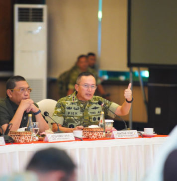 Anggota DPR dan Pangdam IX/Udayana Bahas Penguatan Pertahanan