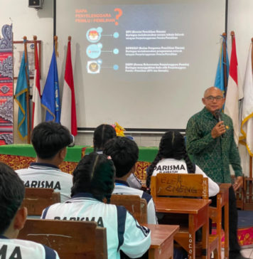 Bawaslu Gianyar Dorong Pemilih Pemula Rekam e-KTP dan Melek Demokrasi