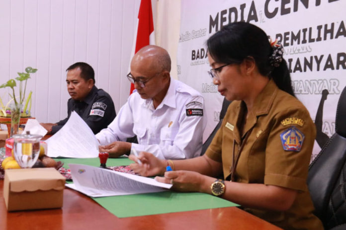 Bawaslu Gianyar Gandeng SLB Negeri 1 Gianyar Perkuat Pendidikan Politik 1
