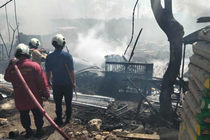 Bedeng Proyek Terbakar Di Pecatu, Segini Kerugiannya 1