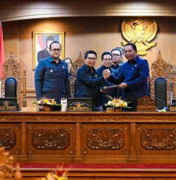 Bupati Bersama DPRD Badung Sahkan Ranperda Pertanggungjawaban APBD 2025