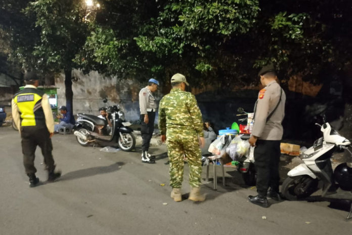 Cegah Peredaran Miras, Polisi Sisir Pelabuhan Benoa 1
