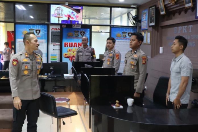 Cegah Pungli, Kapolres Badung Awasi Satpas Satlantas 1