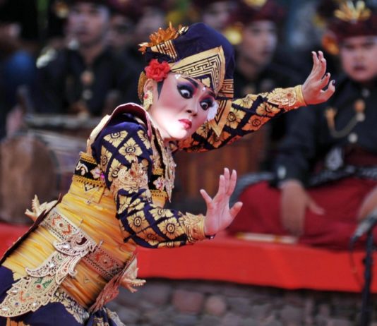 Cek Jadwal PKB 7 Juli 2026: Dari Pagelaran Gambuh Klasik hingga Talujon Percussion dari AS