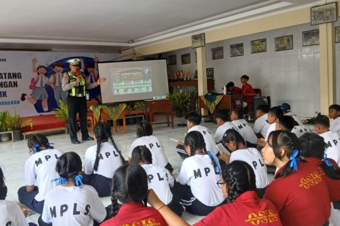 Deteksi Dini Potensi Kenakalan Remaja, Polisi Gencar Ke Sekolah 1