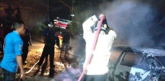 Diduga Korsleting, Mobil Terbakar di Sudaji Buleleng