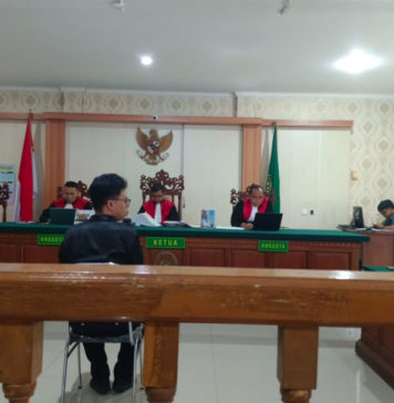Diperiksa di PN Denpasar, Terdakwa “Bali Tidak Diam” Cerita Ditempatkan di Ruang Gelap