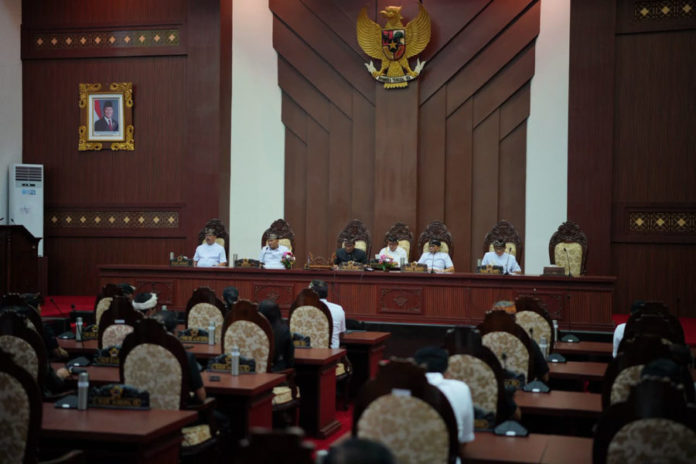 DPRD Gianyar Tetapkan Perda Pertanggungjawaban APBD 2025 1