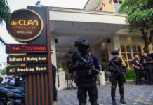 Dugaan Korupsi Batu Bara, Polisi Geledah Kafe dan Money Changer
