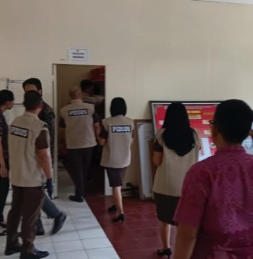 Dugaan Korupsi Perumda Pasar Argha Nayottama, Kejari Buleleng Geledah Kantor dan Bank Pelat Merah