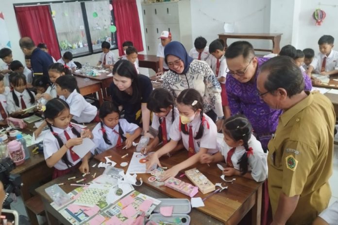 Edukasi Kelola Keuangan Sejak Dini, Puluhan Guru Dan Ribuan Siswa Gianyar Ikuti