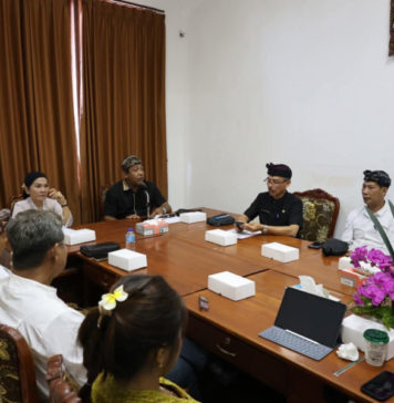 Evaluasi SPMB di Gianyar, Dewan Tekankan Komitmen Bersama Tutup Pintu “Jalur Belakang”
