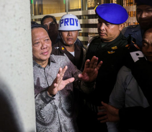 Febrie Adriansyah Ditahan Tanpa Rompi Tahanan, Kejagung Sebut Ini Alasannya
