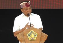 Gubernur Koster Sindir Bupati yang Tak Pernah Hadir di PKB