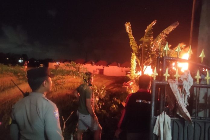 Gudang Provider Internet Terbakar Di Mengwi, Kerugian Ratusan Juta 1