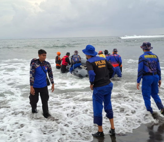 Hari Ketiga, Pencarian Nelayan Hilang Dilakukan hingga di Pesisir Sukawati