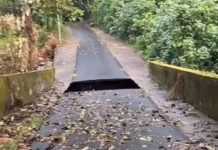 Hujan Deras, Akses Jembatan Menuju Pura Dalem Desa Adat Subagan Jebol